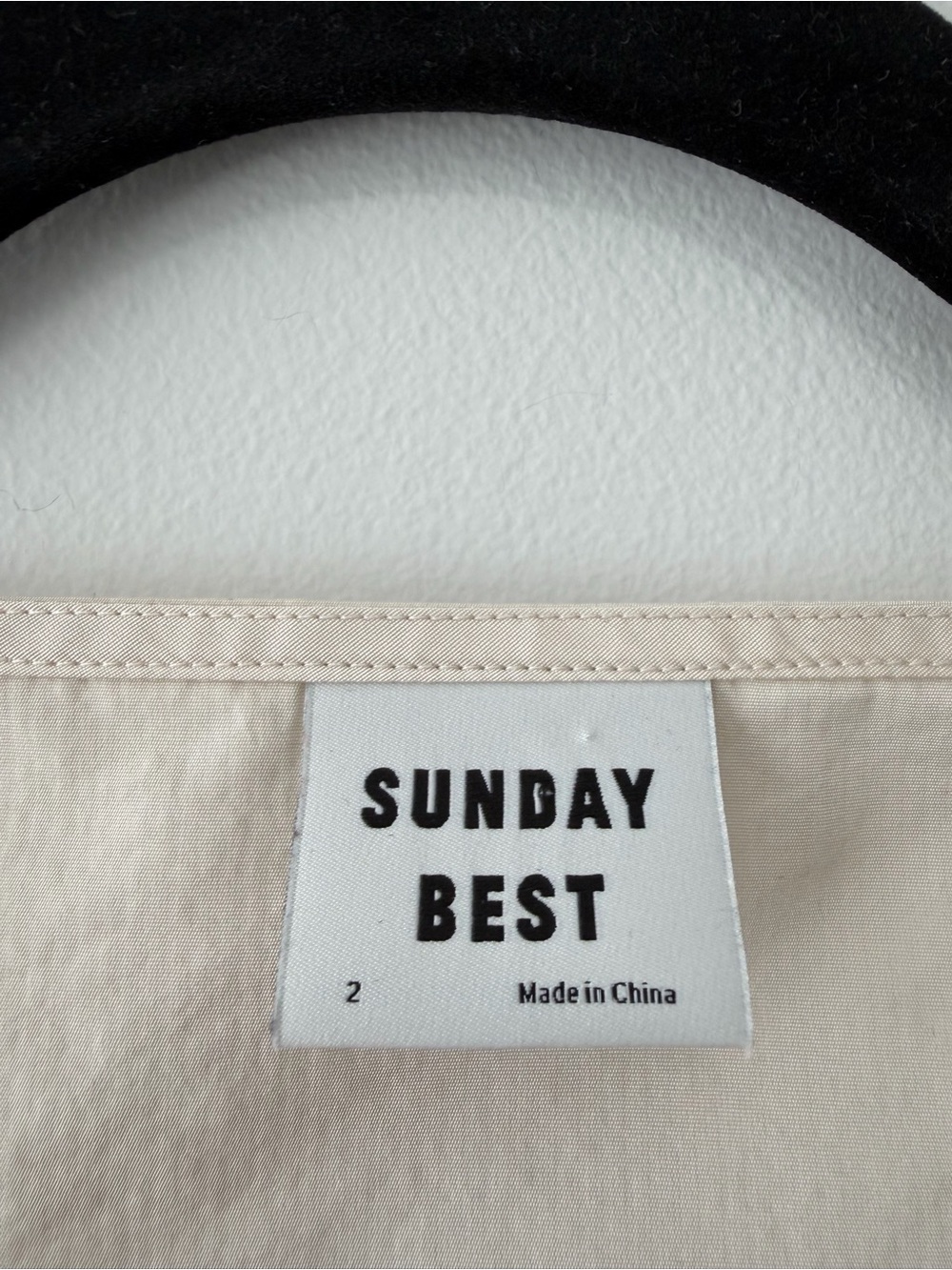 Aritzia Sunday Best Petal Ruched Puff-Sleeve Blouse Cream Taffeta Sz 2 - Picture 8 of 14